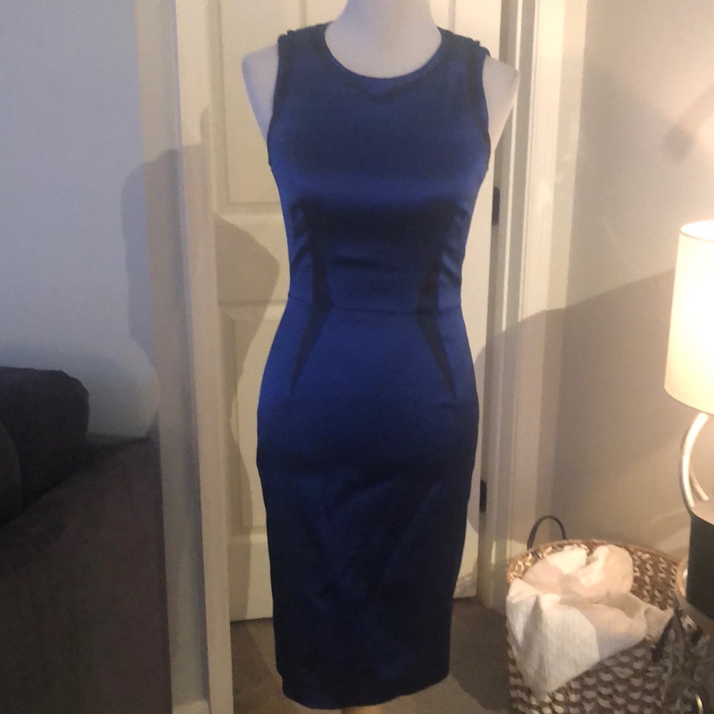 New Karen Mullen Dress- Fits like a 4